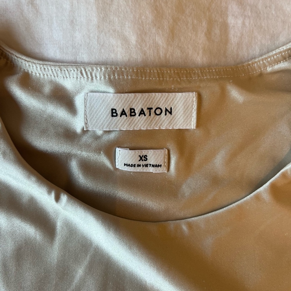 Babaton Short Sleeve Tee - Light Tan